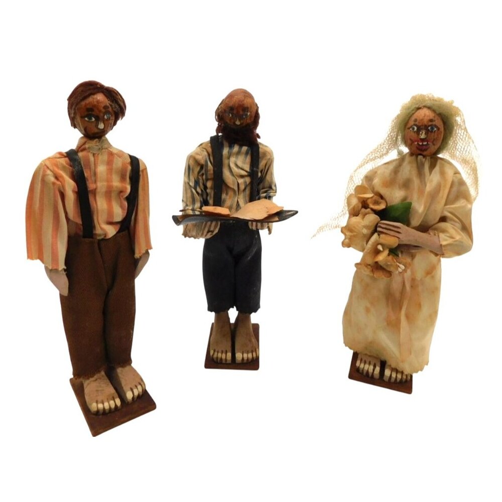 3 Vintage Handmade Folk Outsider Art Shotgun Wedding Figurines Hand Carved Pecan